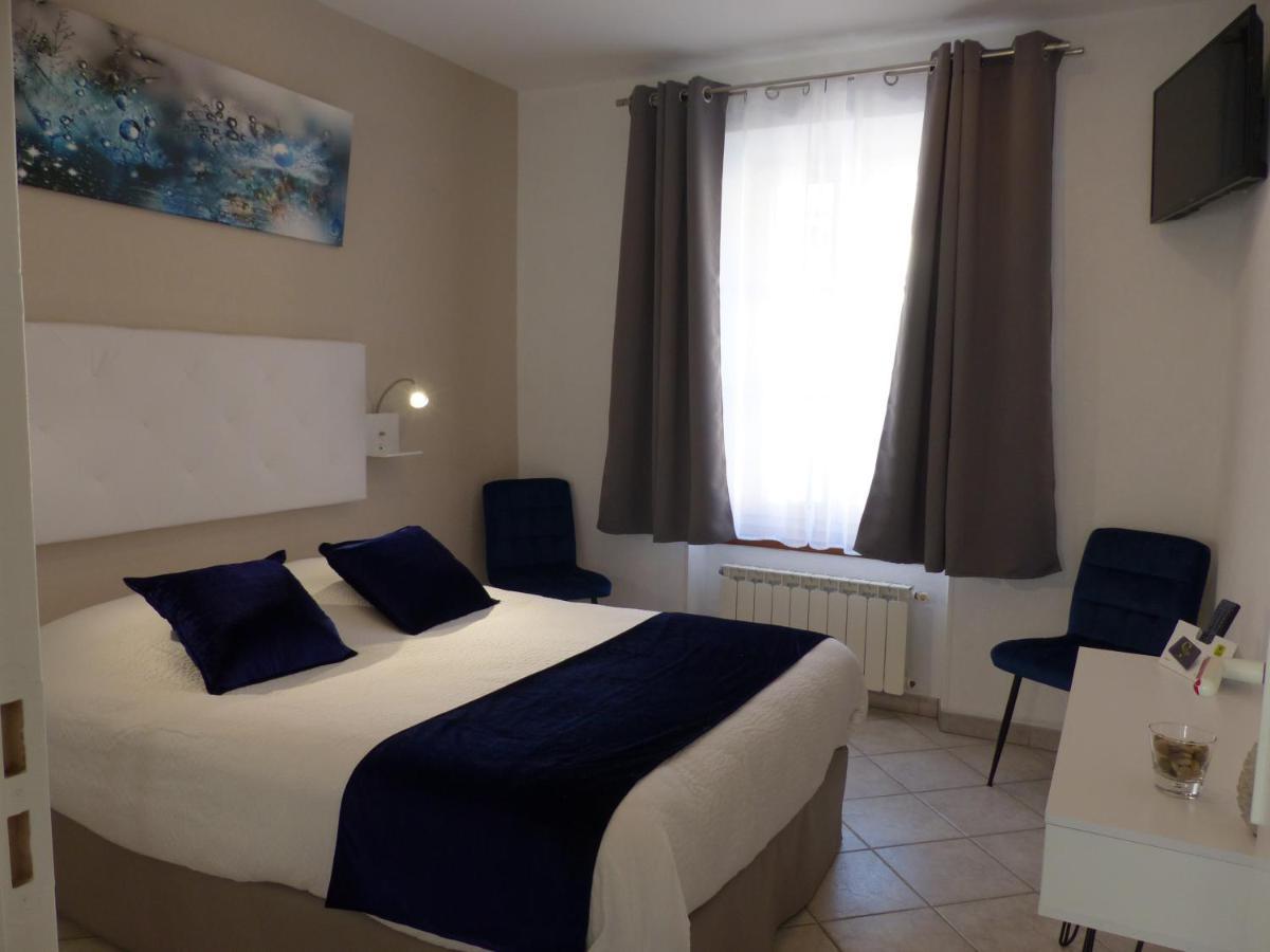Hotel Logis Auberge De L'Isard Сен-Лари Экстерьер фото